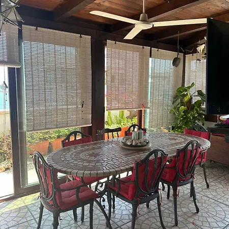 Nicolashouse On The Sea 2